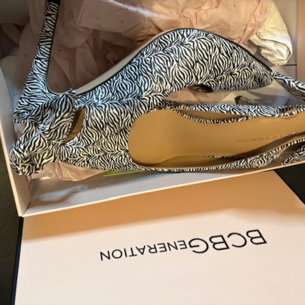 Bcbgeneration Heels Feature A Striking Black-And-… - image 4